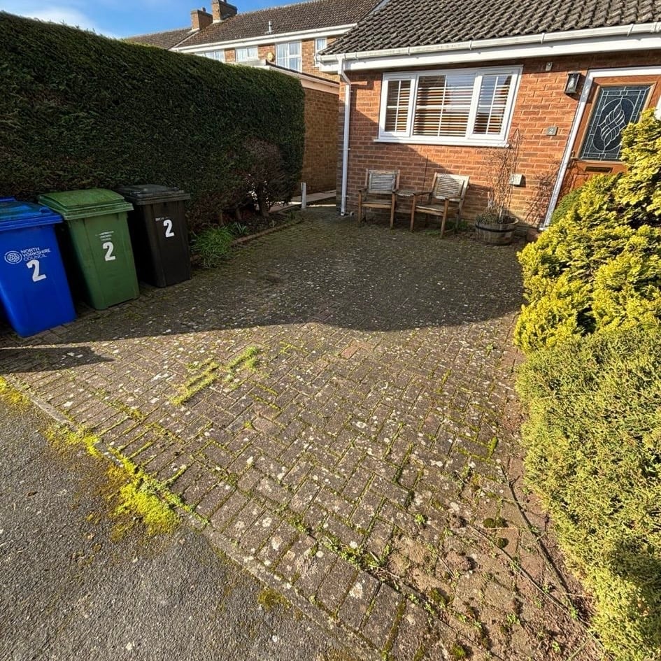 Dirty roof with moss before cleaning